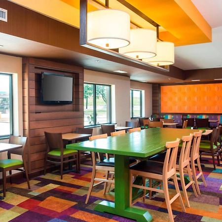 Fairfield Inn & Suites Victoria Εξωτερικό φωτογραφία